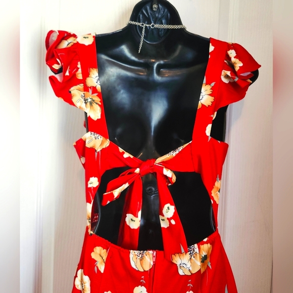 TEEZE ME orange floral ruffled sleeves jumpsuit Size Small EUC - Picture 6 of 6